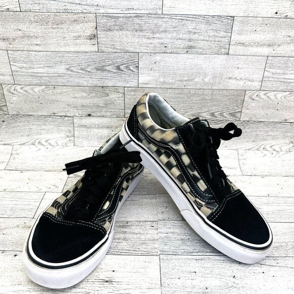 VANS‎ Off The Wall Canvas B&W Checkerboard Sneaker (Men Size 6, Women Size 7.5) - Picture 1 of 11
